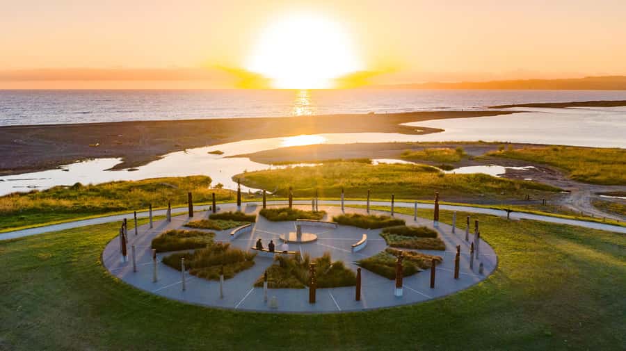 Hawke's Bay: Self Guided Coast to Vineyards Cycle Tour - Turning inland to follow the Tukituki River valley