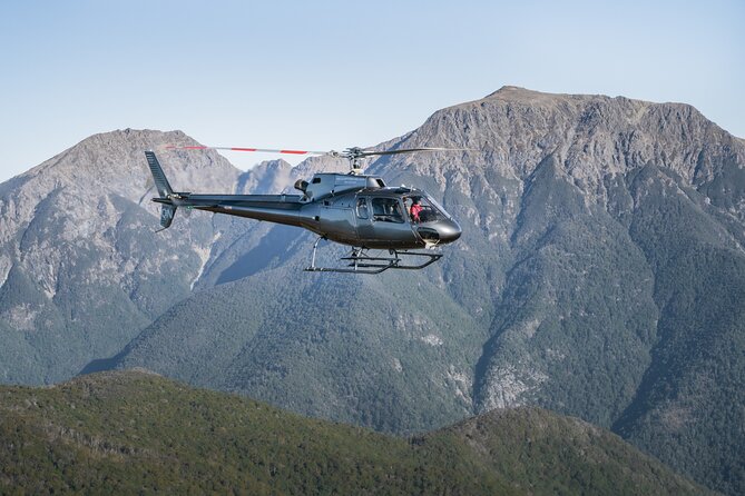 Heli-Scenic Nelson Mountain Adventure - Practical Comfort: What to Bring, What to Expect, and Weight Limits