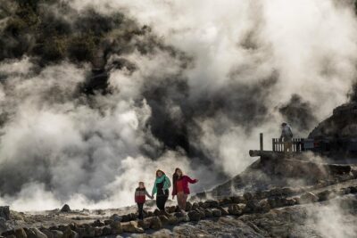 Hell’s Gate Geothermal Walk