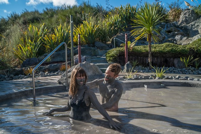 Hell's Gate Mud Bath & Spas - Sulphur Spas and the hot soak effect you’re paying for