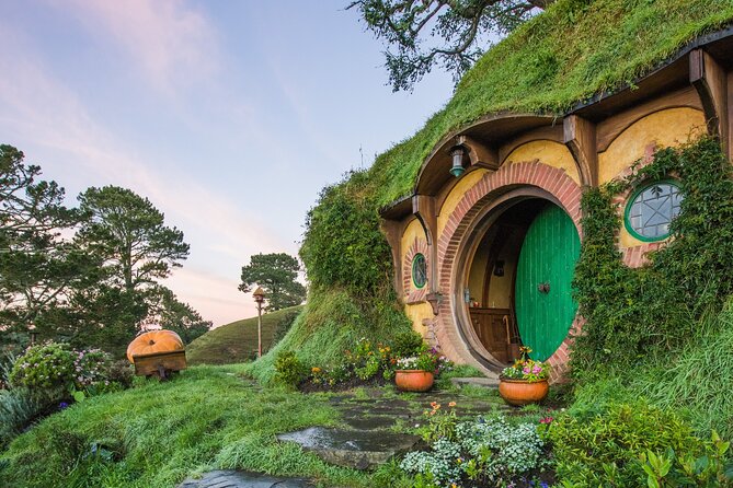 Hobbiton Movie Set Banquet Experience Private Tour From Auckland - Hobbiton at dusk, lanterns at the end, and why the timing matters