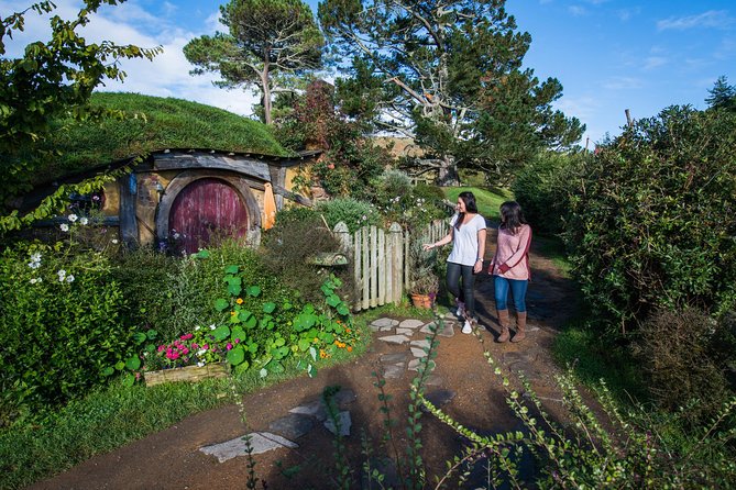 Hobbiton Movie Set day tour From Auckland - Key things to know before you go