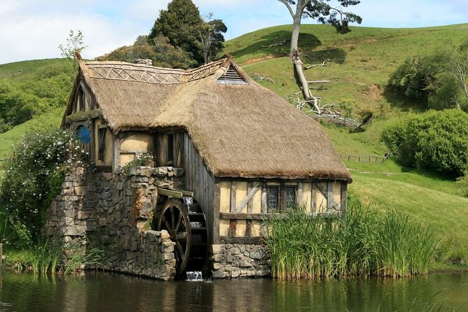 Hobbiton Movie Set Shore Excursion from Tauranga (6 Hours) - Price and value: is $198.58 a fair deal?