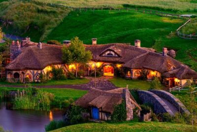 Hobbiton Movie Set Tour from Auckland
