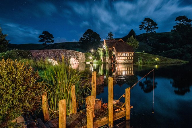 Hobbiton & Waitomo Caves Guided Day Trip from Auckland incl lunch - Value check for $229.61: what you are paying for