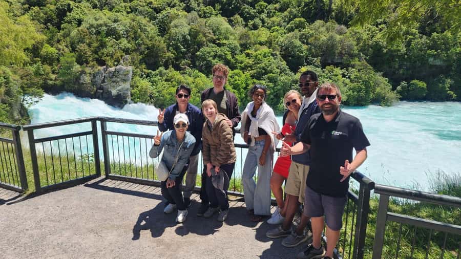 Hobbiton, Waitomo, Rotorua & Taupo 2-Day Tour from Auckland - Key things I’d watch for before you book