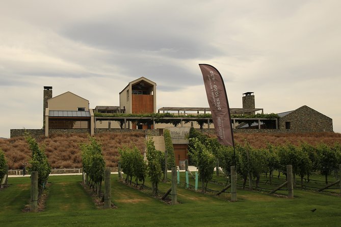 Hop on Hop off Wine Tours Marlborough - Getting around: transport, group size, and mobile ticket ease