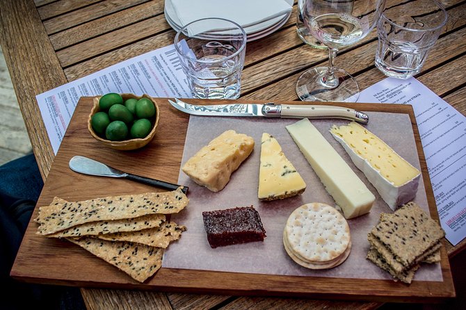 Hop on Hop off Wine Tours Queenstown - Drivers, GPS timing, and what makes the day feel easy