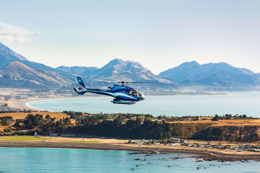 Kaikoura: 1-Hour Whale Watching Helicopter Tour - Photo and filming expectations from a moving helicopter