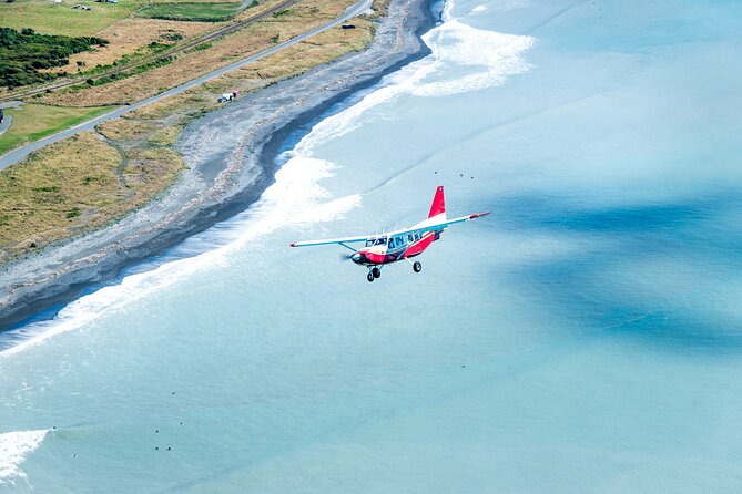 Kaikoura: Coastal and Alpine Scenic Airplane Flight - From Kaikoura Airport Up the Side of the Mountains