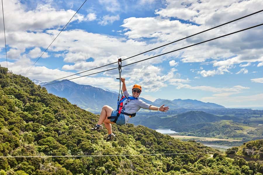 Kaikōura: Zipline and Native Forest Adventure Trip - Rakanui Station 4x4 farm drive: the scenic warm-up that teaches you how it works