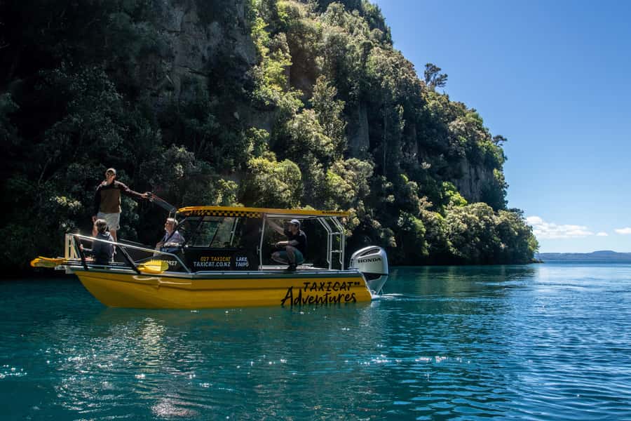 Kinloch: Lake Taupo Catamaran Cruise with Paddleboarding - Key things that make this cruise worth your time