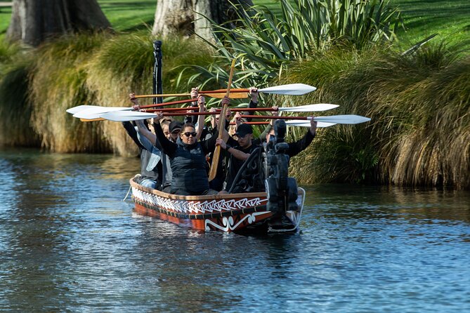 Ko Tane Waka Paddling Experience on the Avon River - Your 1 Hour Flow, from Colombo Street to the Return