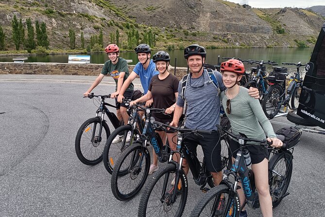 Lake Dunstan Cycleway Bike Rental And Return Shuttle - Timing and Pacing a Self-Guided Half-Day from 9:30 am