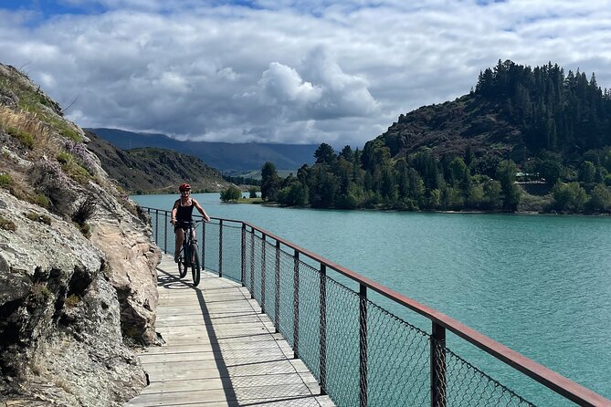 Lake Dunstan Cycleway Bike Rental And Return Shuttle - Should You Book the Cromwell to Clyde E-Bike Day?
