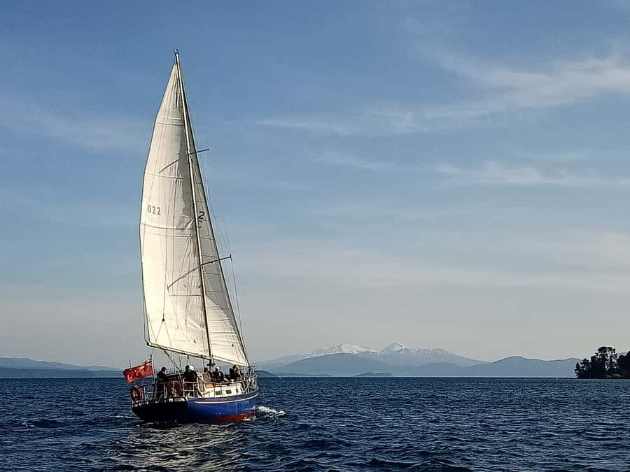 Lake Taupo: Classical Sailing to the Māori Rock Carvings - Price and value: what you get for about $35