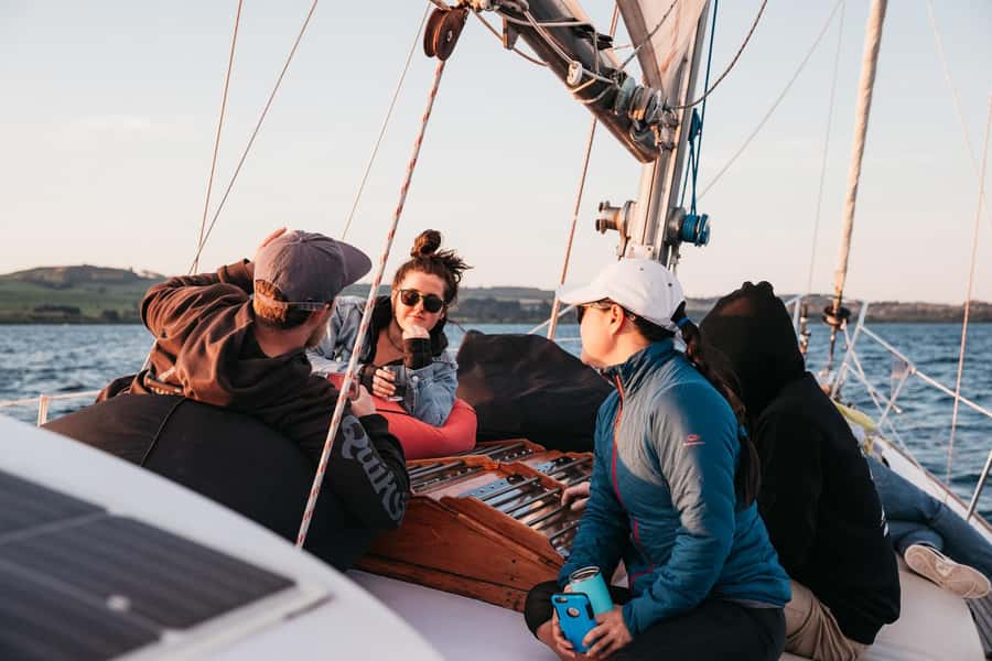 Lake Taupo: Classical Sailing to the Māori Rock Carvings - Practical planning: what to bring, what not to do