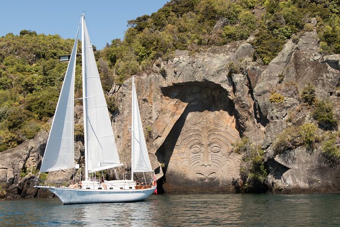 Lake Taupō Private Day Tour from Auckland to Māori Rock Carvings - Key things to know before you go