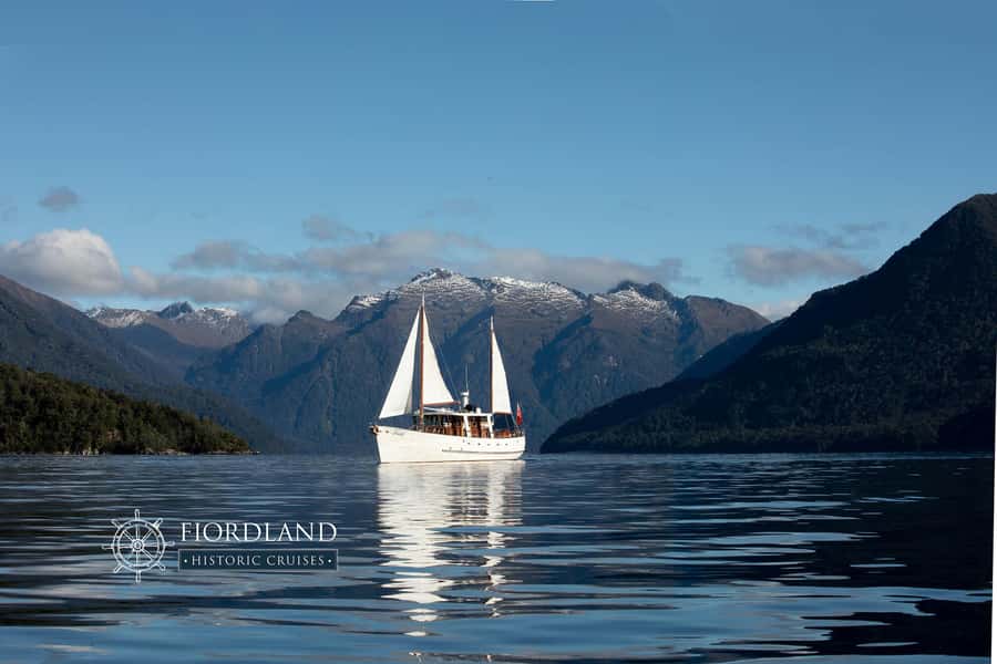 Lake Te Anau: 3-Hour Boat Cruise with Guided Walk - Key points to know before you go