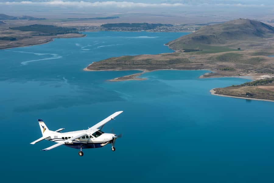 Lake Tekapo: 50-Minute Mount Cook and Beyond Scenic Flight - The 50-minute route: from Lake Tekapo to Aoraki Mount Cook