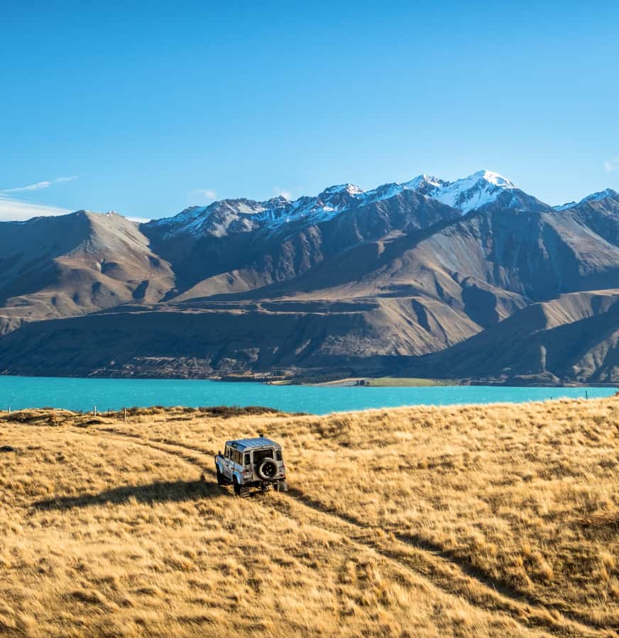 Lake Tekapo: Glaciers, Mountains, and Landscapes Scenic Tour - Price and Logistics: Is $208 Worth It for 3 Hours?