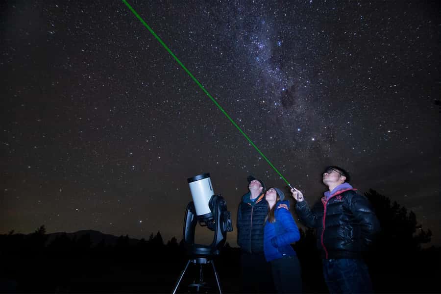 Lake Tekapo: Stargazing Experience - The 90-minute flow: stories first, telescopes second