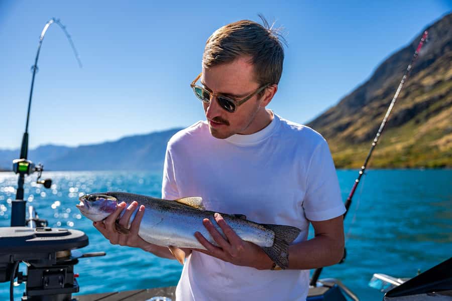 Lake Wakatipu: 3 Hour Fishing Adventure by Boat - Key things to know before you fish Lake Wakatipu