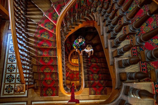 Larnach Castle & Otago Wildlife Cruise from Dunedin - FAQ