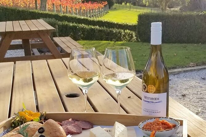 Luxury Private Auckland Wine & Beach Tour with Lunch - Price and what you are paying for at $526.87 per person