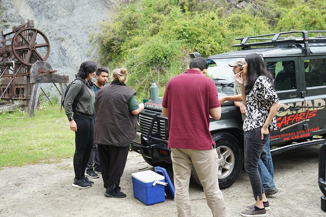 Macetown 4WD Adventure – Full Day Guided Tour from Queenstown - Wagon trail and the Macetown remnants in a Department of Conservation setting