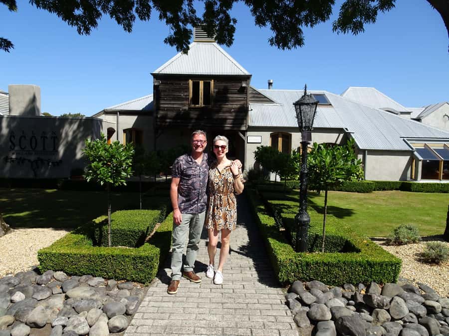 Marlborough: Full Day "Winemaker's Tour" - First tasting stop: a full hour at the winery