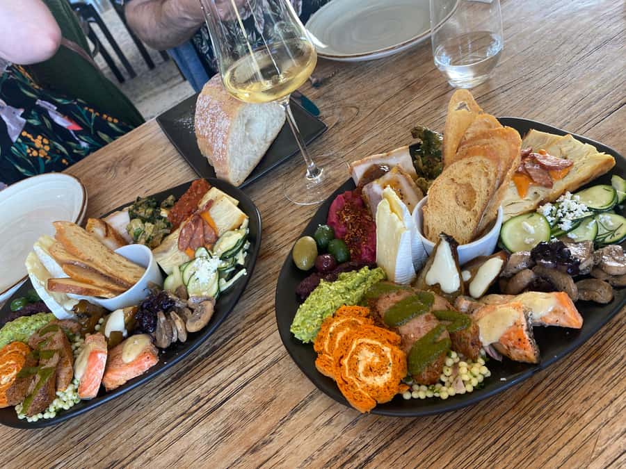 Martinborough Winery and South Wairarapa Wild Coast Tour - Martinborough in the driver’s seat: Poppies for lunch and cellar-door tastings