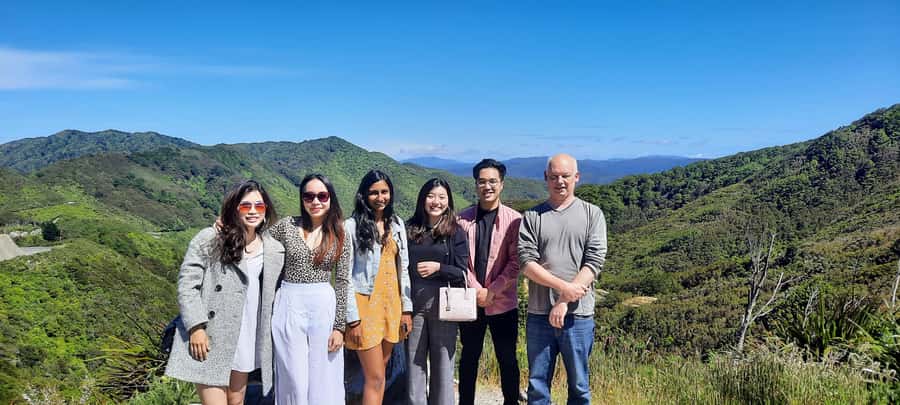 Martinborough Winery and South Wairarapa Wild Coast Tour - Lake Ōnoke and Lake Ferry: a calmer finish after the coast