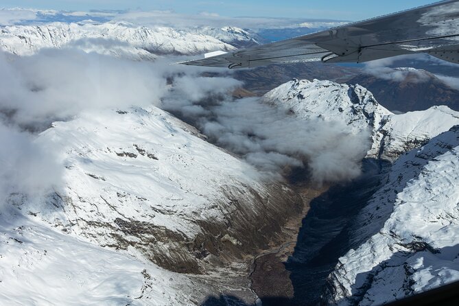 Milford Sound and Big Five Glaciers Scenic Flight - Pilot-led briefing and live commentary: why it feels smoother than you expect