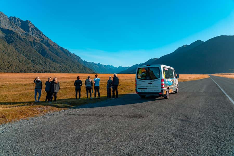 Milford Sound: Boutique Small-Boat Cruise - The Tasman Sea Stretch and Captain Cook’s Missed Turn