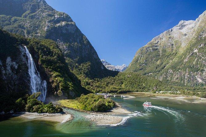 Milford Sound Cruise: Stunning Views & Optional Picnic or Buffet - Indoor-outdoor boat comfort: staying warm while you chase photos