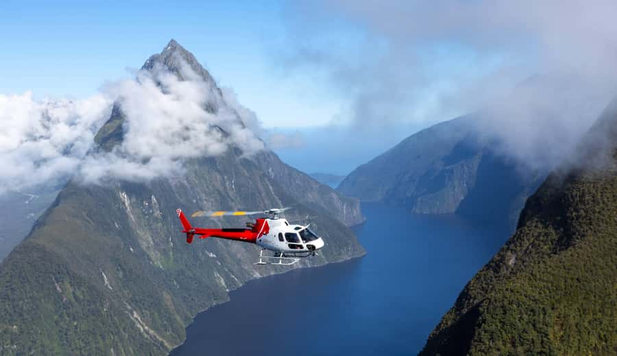 Milford Sound Extended Helicopter Flight & 3 Landings - Price of $786: is it worth the helicopter cost?