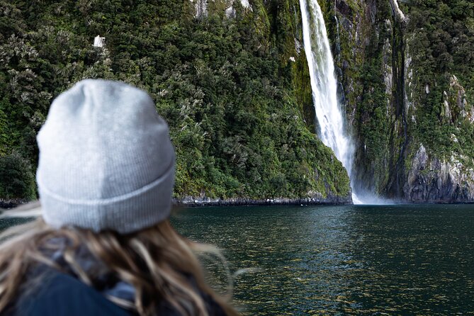 Milford Sound Flight and Cruise ex Queenstown (incl Lunch) - Who This Suits Best in Queenstown