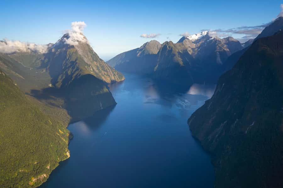 Milford Sound: Helicopter Flight with Glacier Landing - Milford Sound From Above, Plus a Touch of Tutoko Glacier