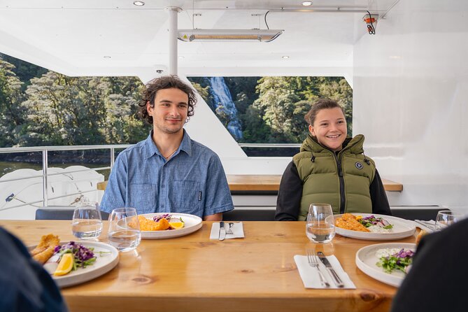 Milford Sound Luxury Lunch Cruise onboard The Fiordland Jewel - Lunch onboard: chef-prepared food that actually fits Milford Sound