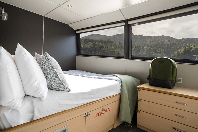 Milford Sound Overnight Cruise Fiordland Jewel - Price and value: what $837.15 really buys