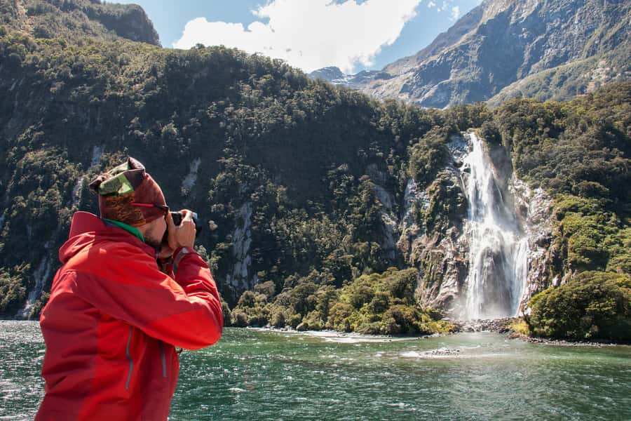 Milford Track: Full Day Guided Hike and Nature Cruise - Should you book this Milford Sound full-day hike and cruise?