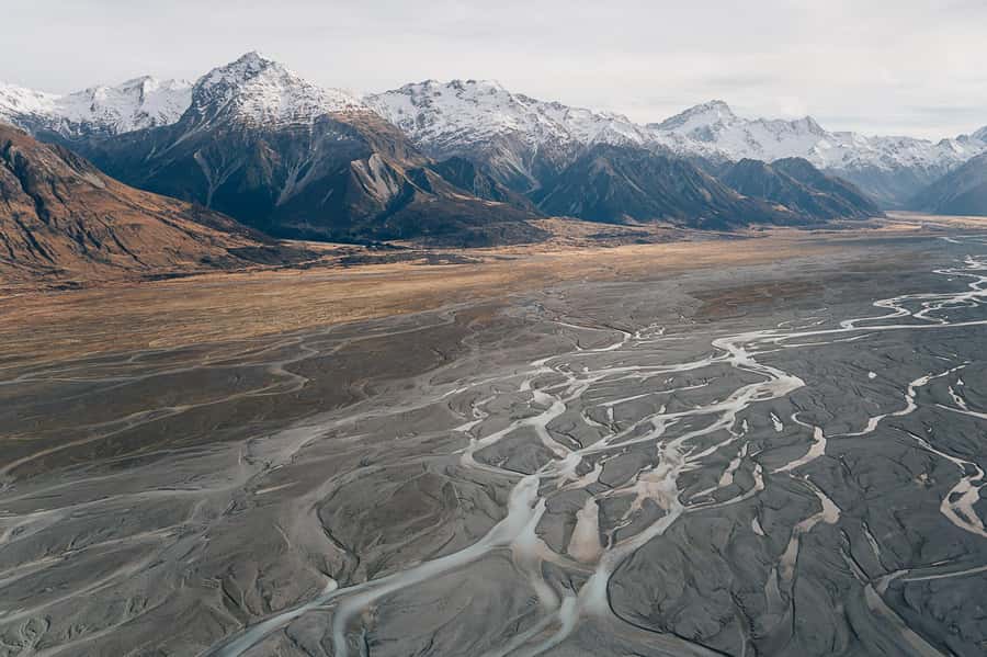 Mount Cook: 25-Minute Alpine Vista Helicopter Flight - A fast way to “get high” above Lake Pukaki