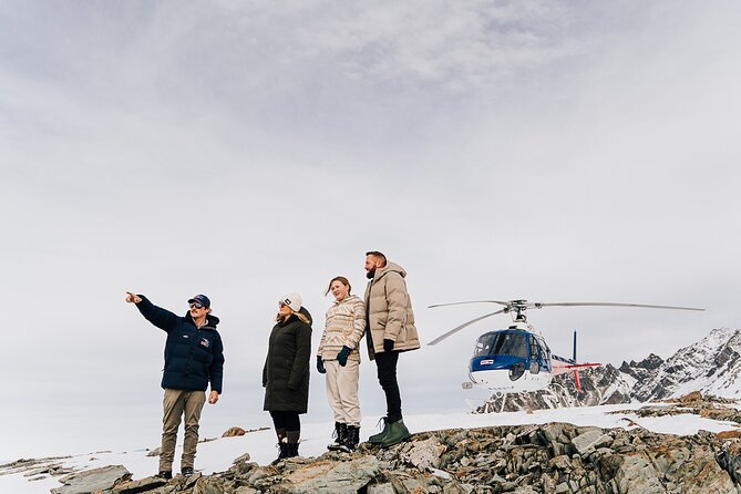 Mount Cook: Alpine Vista Helicopter Flight with Alpine Landing - The 15 to 20 minute air route: Ben Ohau, Lake Pukaki, and Aoraki sightings