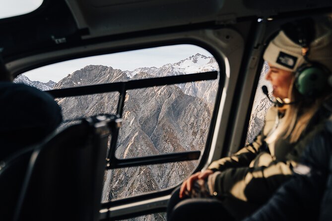 Mount Cook: Alpine Vista Helicopter Flight with Alpine Landing - The helicopter itself: small group, smooth control, and real comfort limits