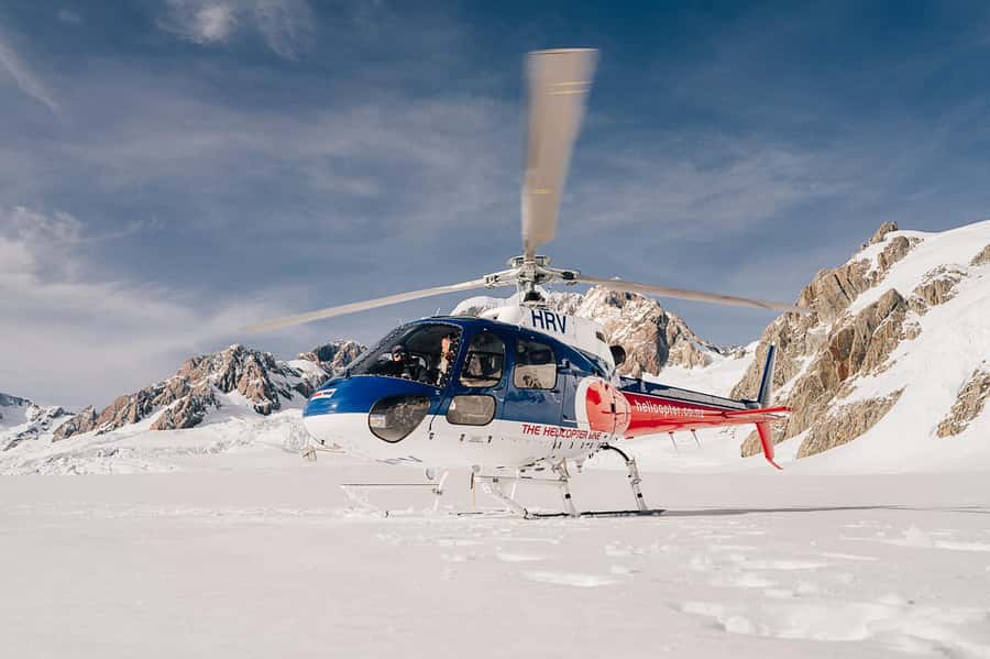 Mount Cook: Aoraki/Mt Cook & The Glaciers 55 Minute Flight - How to Get Good Photos Without Getting in the Way