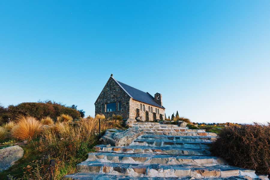 Mount Cook Day Tour: Mount Cook to Christchurch - Inside the 5-Star Coach: Comfort Plus Helpful Commentary