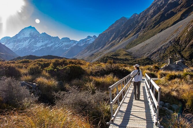Mount Cook & Lake Tekapo Day Tour from Christchurch with Lunch - Aoraki Mount Cook National Park: how 1 hour at the village changes the whole day