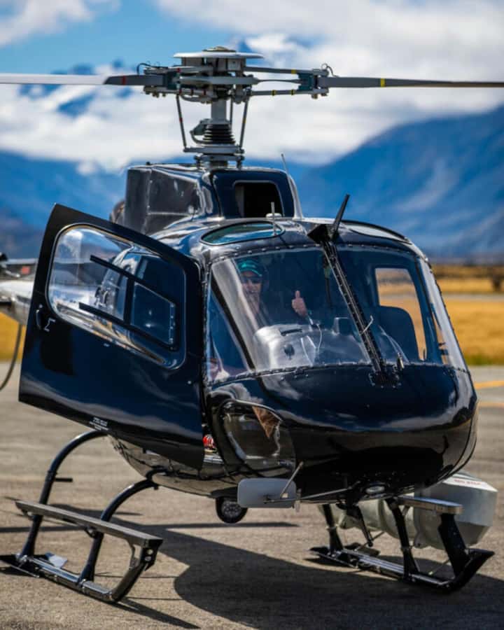 Mount Cook: Scenic Helicopter Flight with Alpine Landing - A 25-Minute Flight That Packs a Real Sense of Scale