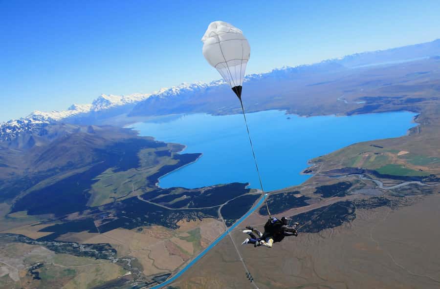 Mount Cook: Tandem Skydive Experience - Choosing 13,000 Or 16,500 Feet: What It Means For Your Jump